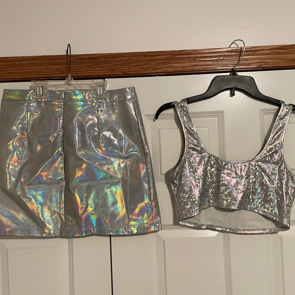 Silver Set - Picture 3 of 4